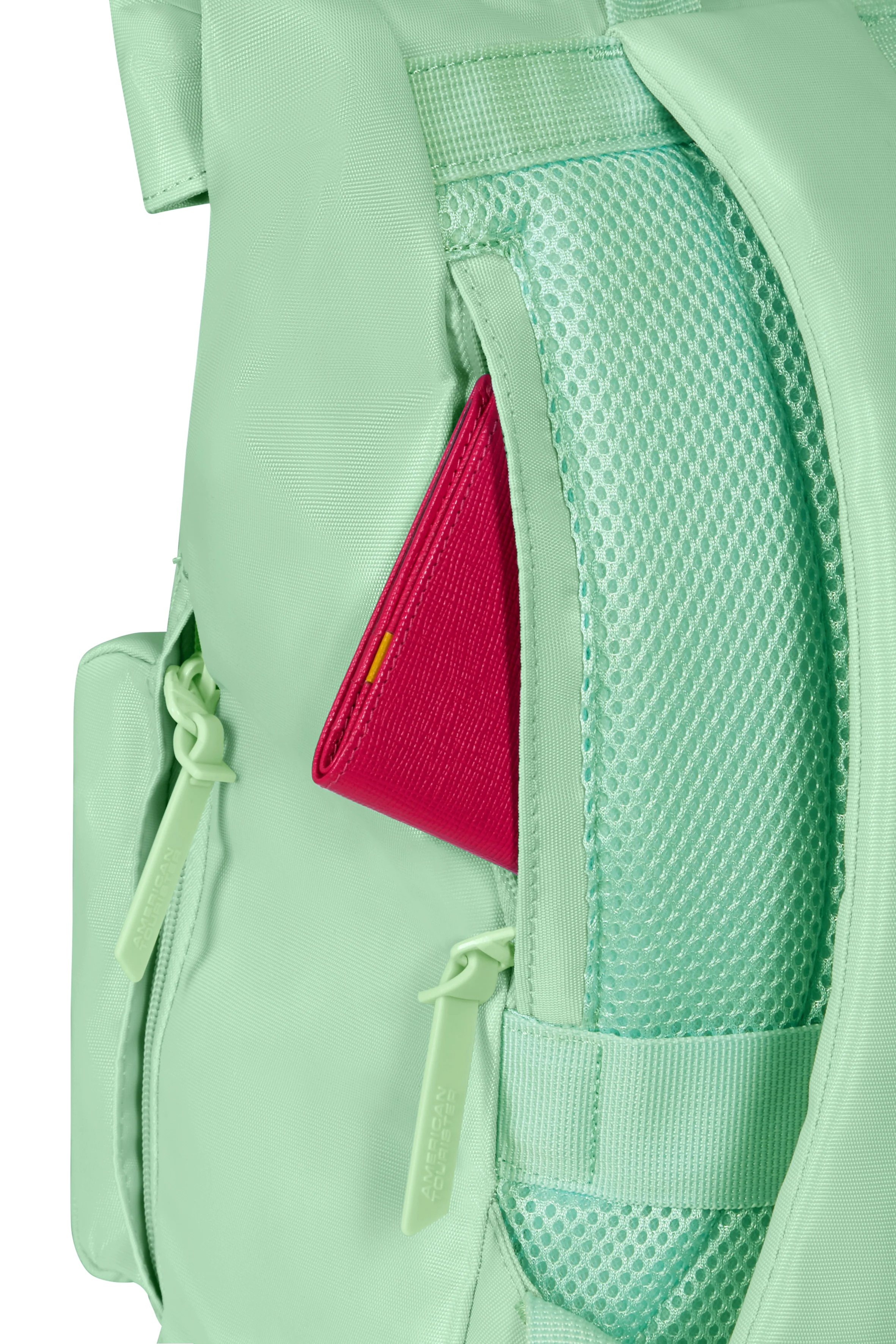 Pack Maleta mediana SoundBox + Mochila Urban groove de American Tourister - Verde pastel - Image 18