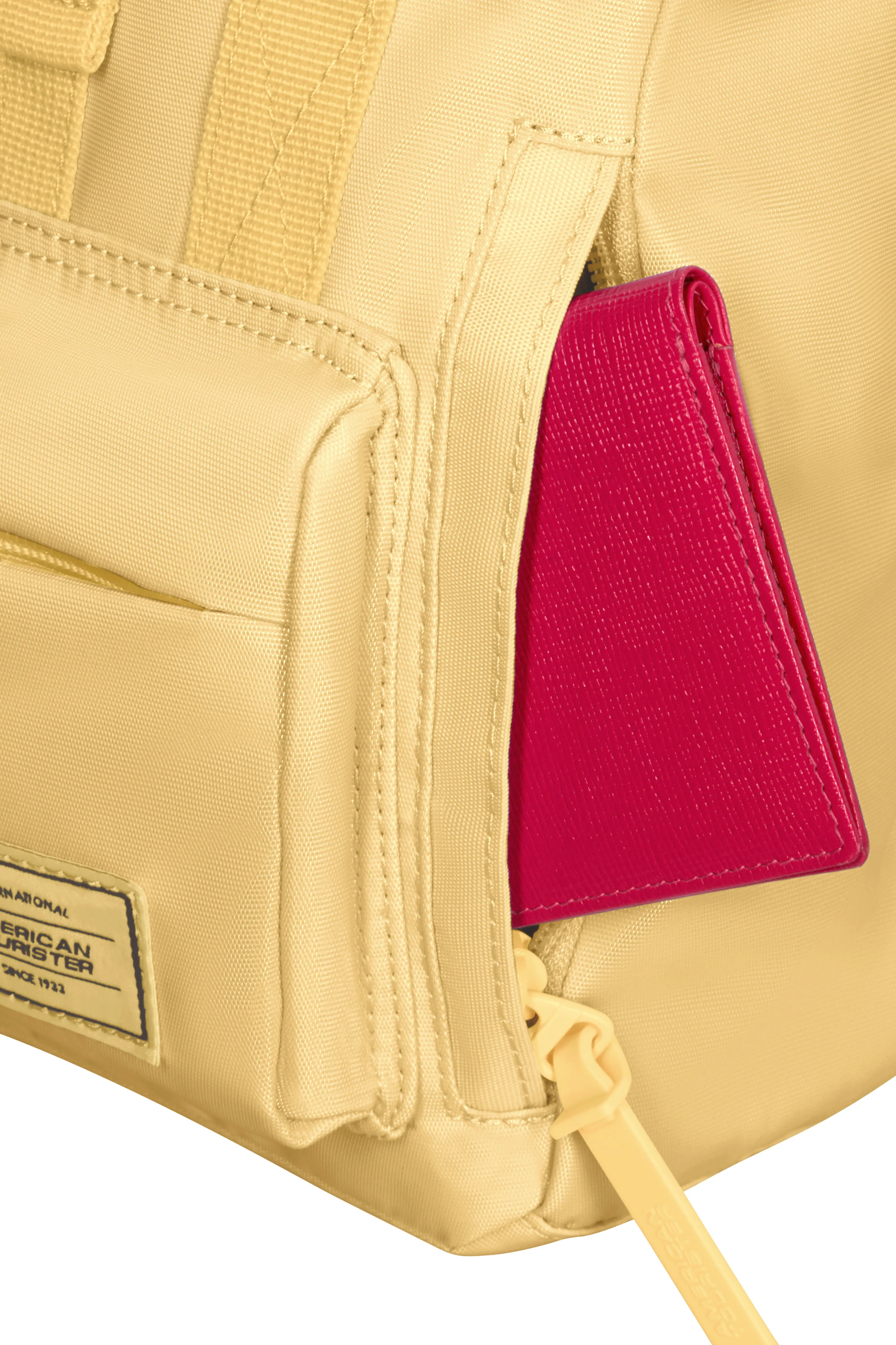 Pack Maleta MINI SoundBox 47cm + Mochila Urban groove MINI de American Tourister - Image 16