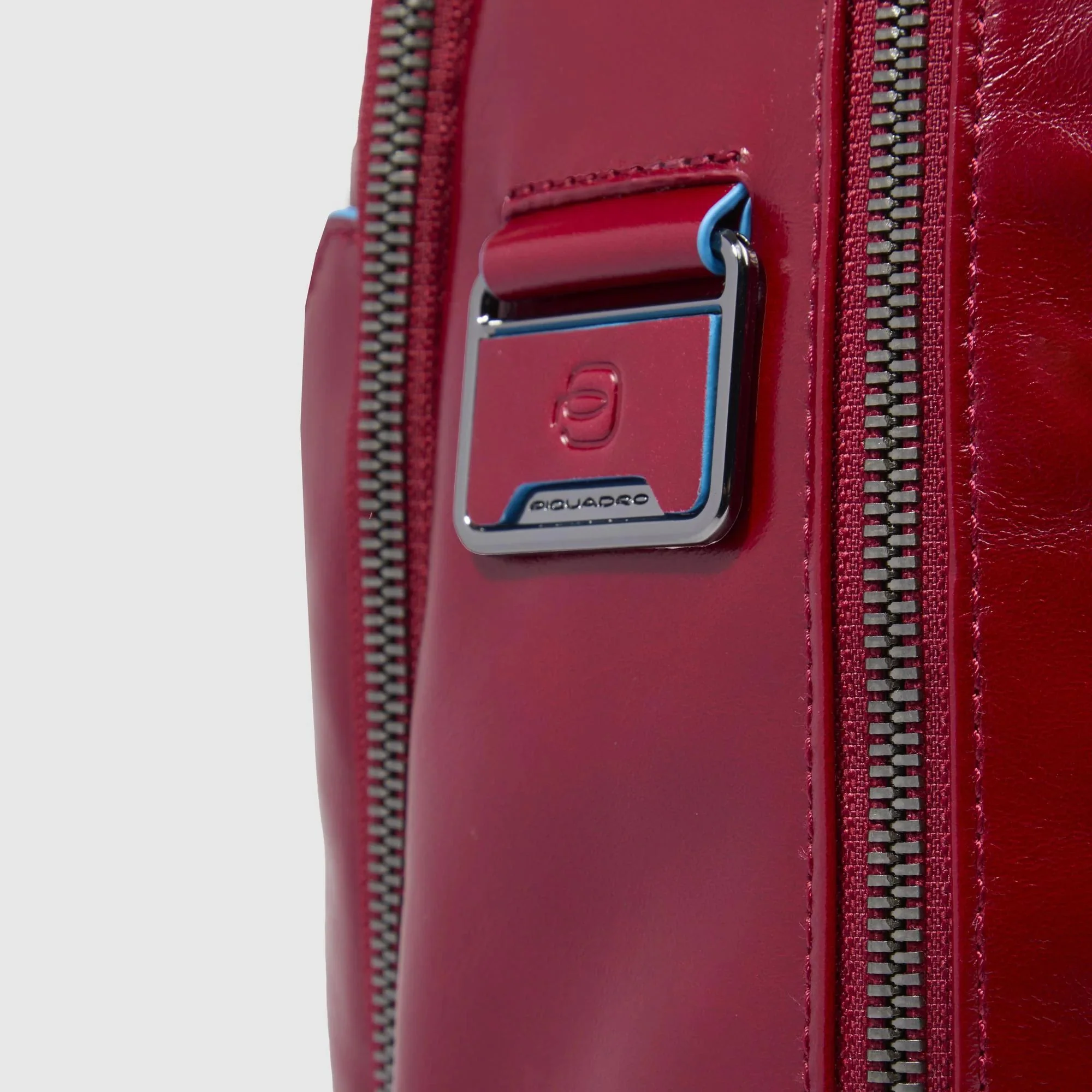PIQUADRO MOCHILA PEQUEÑA PARA PORTÁTIL E IPAD® BLUE SQUARE - Image 24