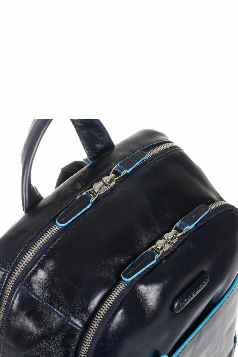 PIQUADRO MOCHILA PEQUEÑA PARA PORTÁTIL E IPAD® BLUE SQUARE - Image 4
