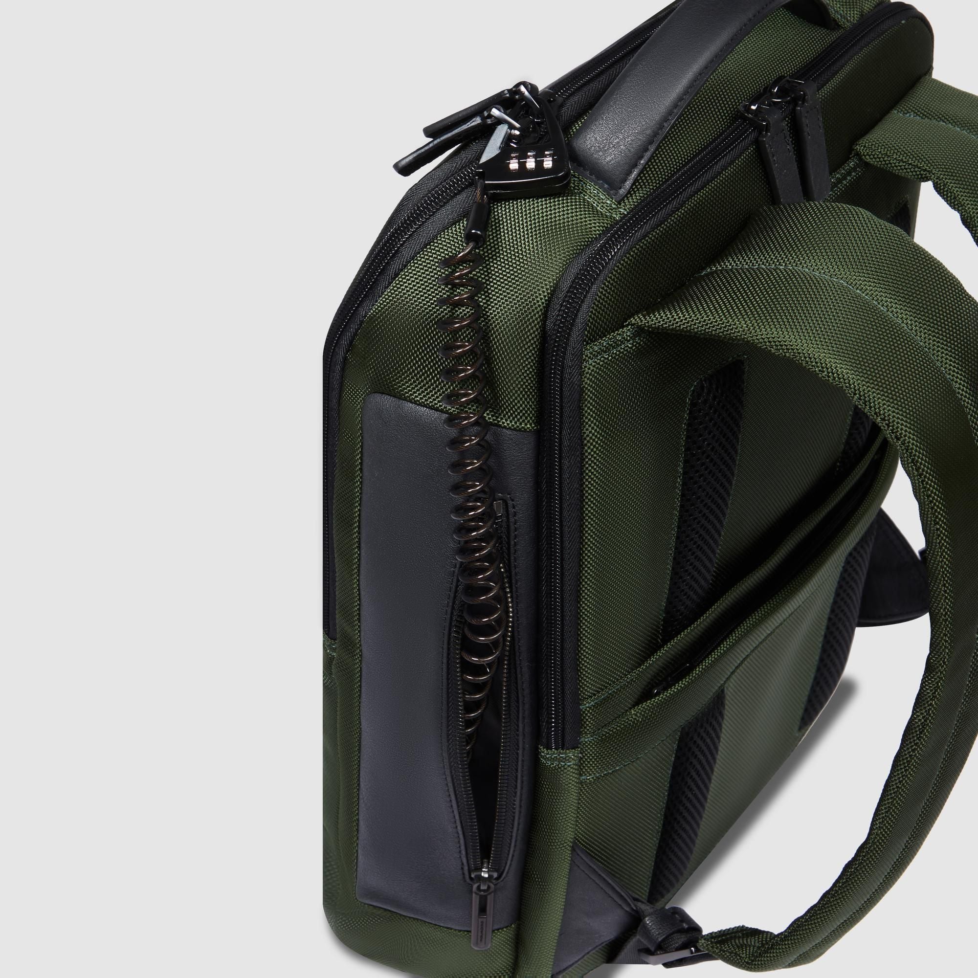 PIQUADRO MOCHILA PORTA ORDENADOR 15.6” Y PORTA IPAD® EN TEJIDO RECICLADO BRIEF 2 - Image 19