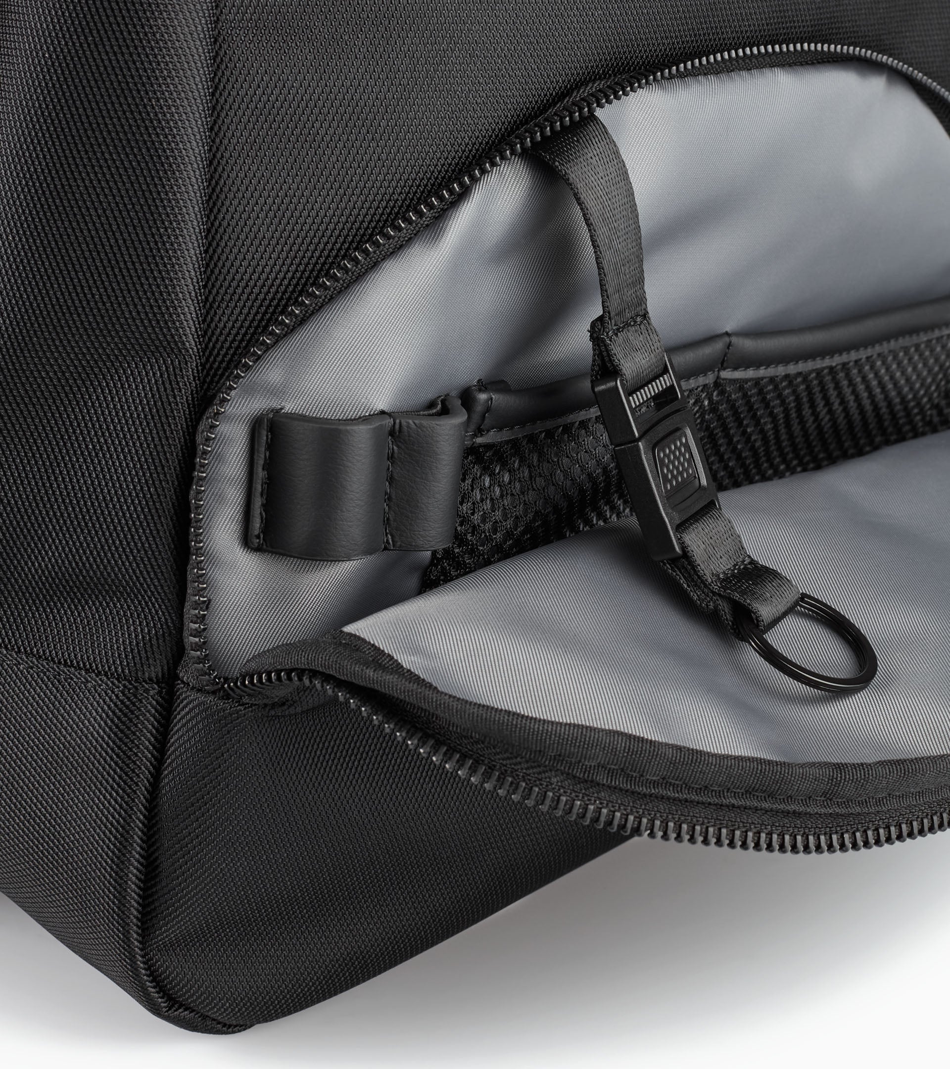 PORSCHE Mochila Voyager Nylon S - 13" - Image 5