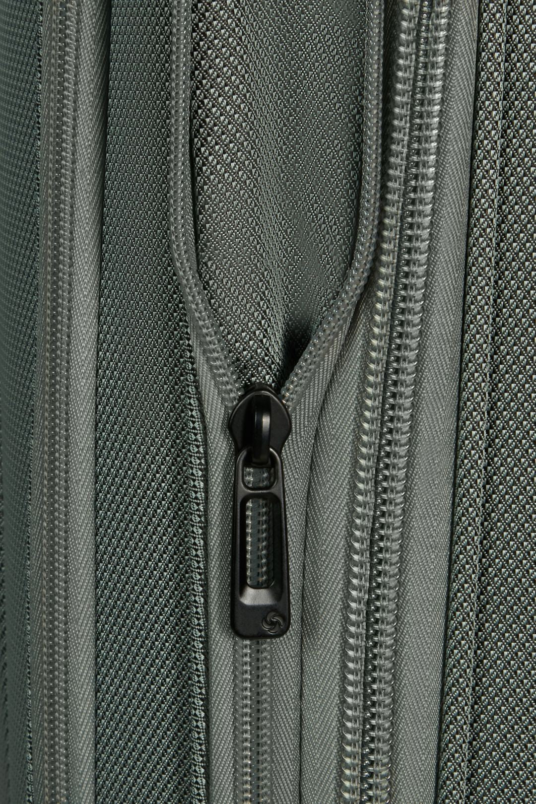 RESPARK Maleta Mediana 67 cm Extensible 4 ruedas - Image 34