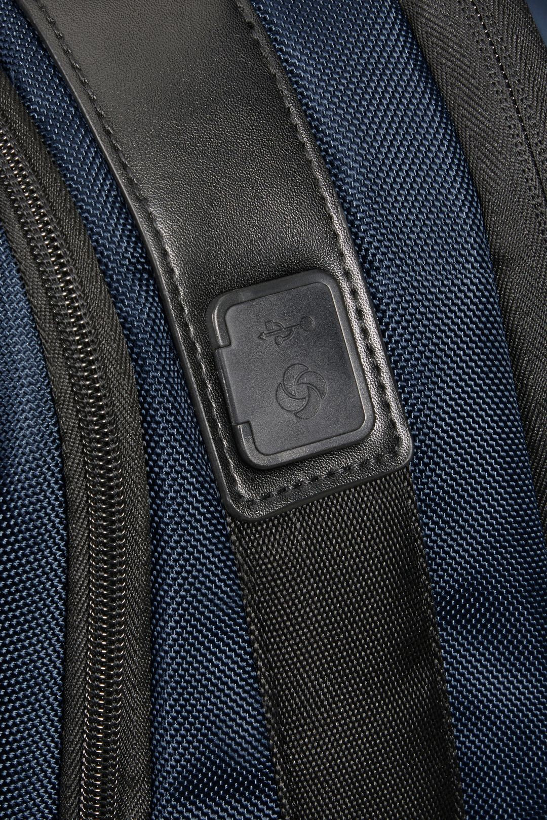 SAMSONTE MOCHILA EXTENSIBLE DE VIAJE PARA PORTÁTIL 17.3" OPENROAD 2.0 - Image 11