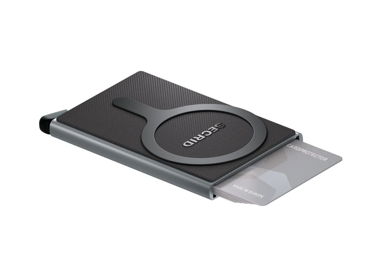 SECRID CARDPROTECTOR FOR MAGSAFE TITANIUM - Image 4