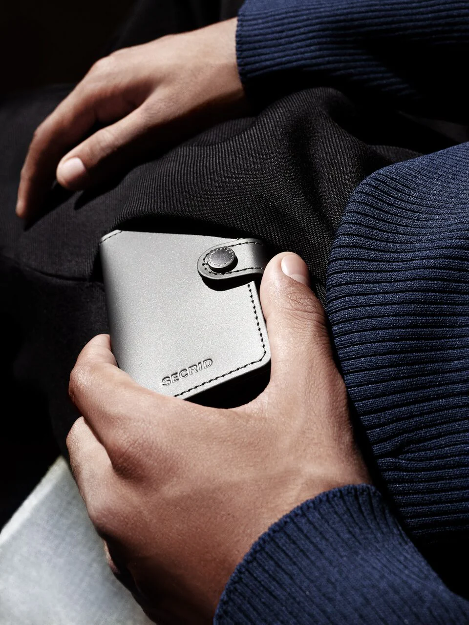 SECRID MINIWALLET MATTE SATIN STEEL - Image 3